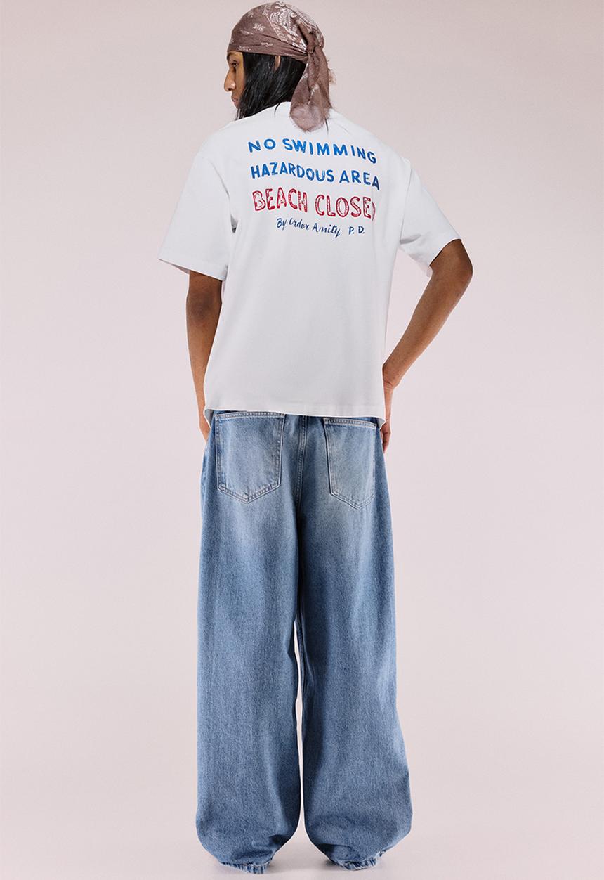 H&M - Loose fit t-shirt - white jaws