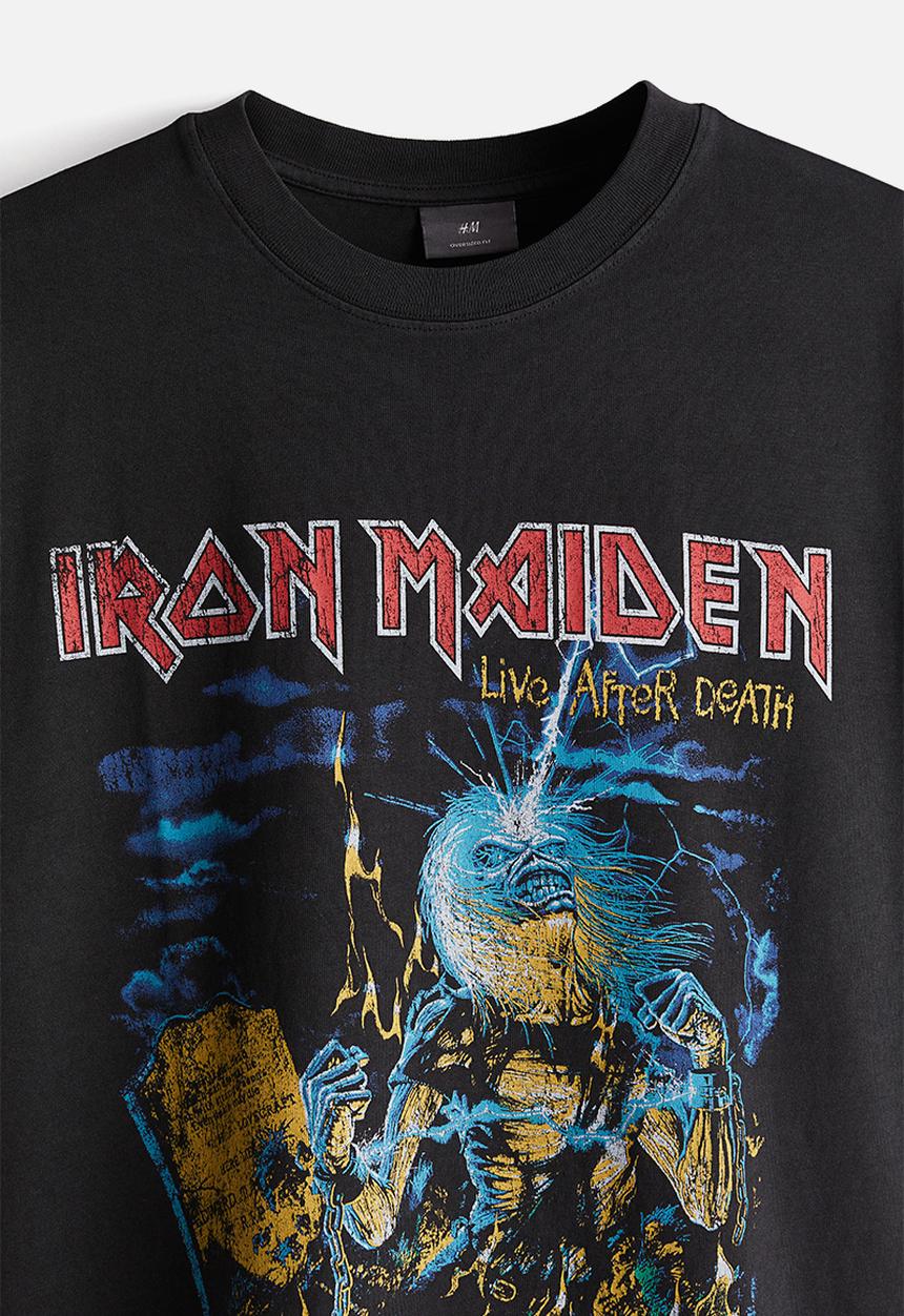 H&M - Oversized fit t-shirt - black & iron maiden