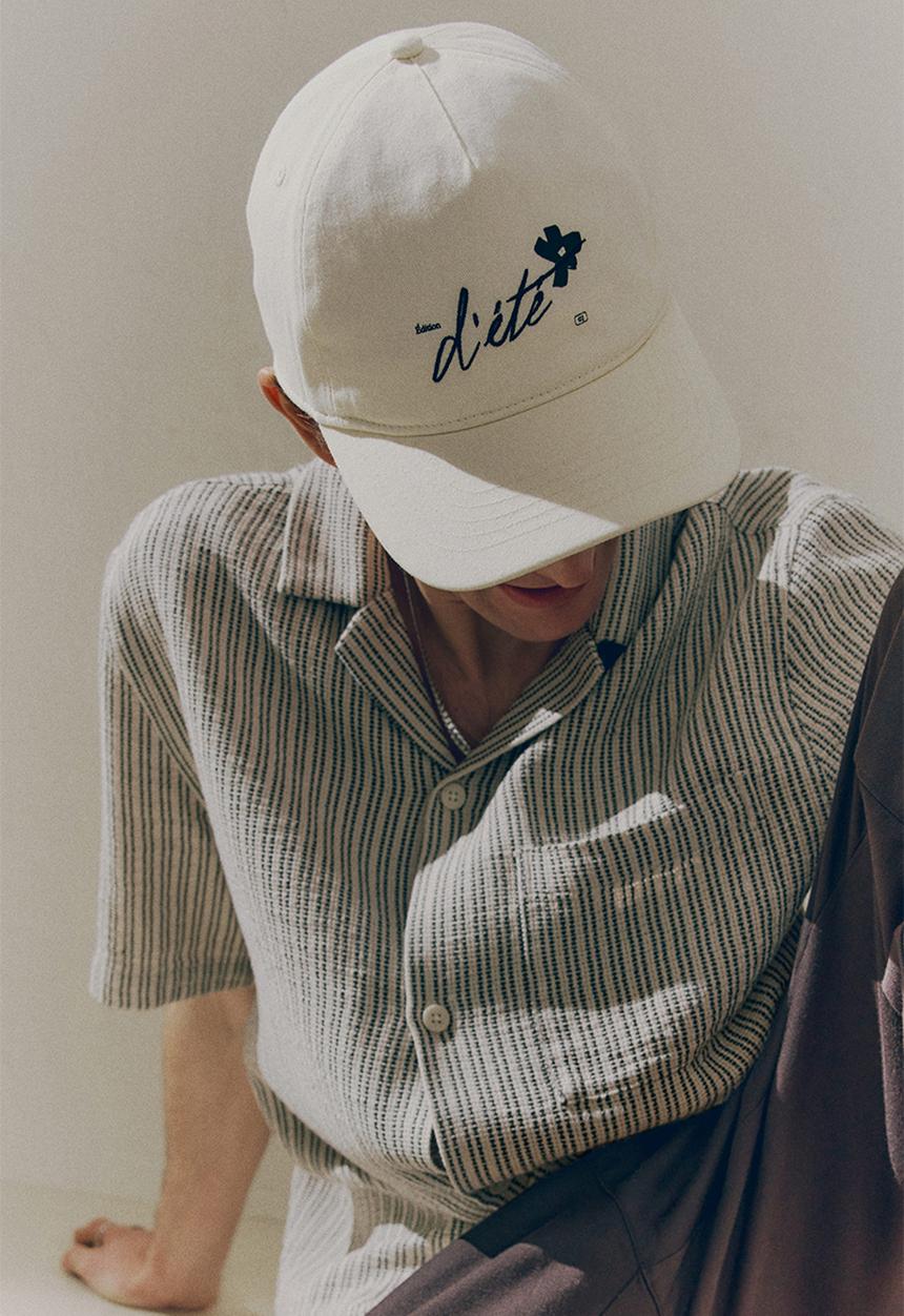 H&M - Regular fit textured resort shirt - beige striped 