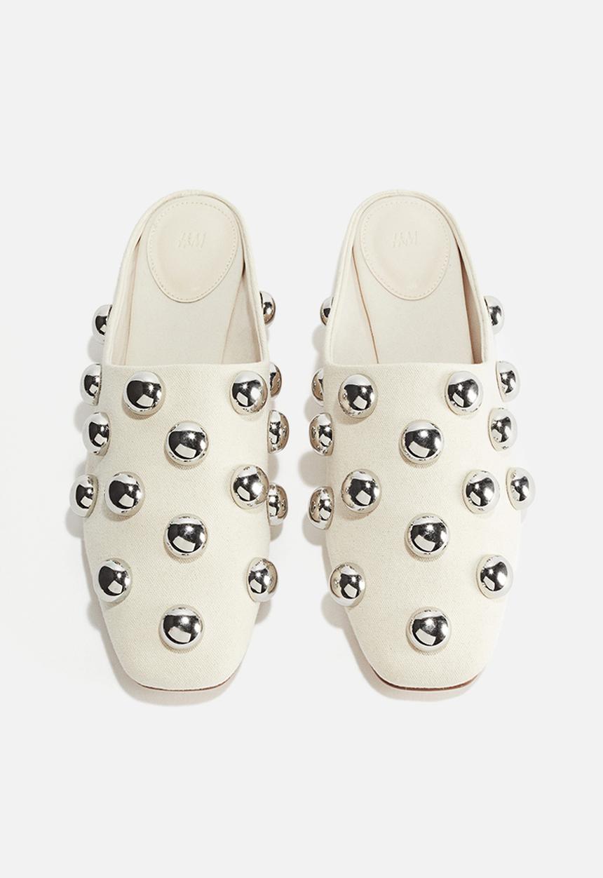 H&M - Embellished mules - cream/silver-coloured 