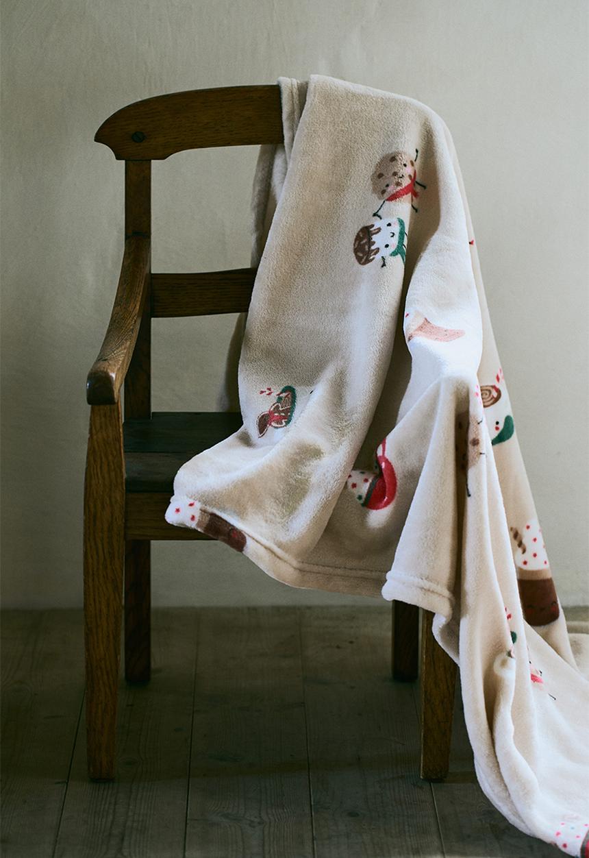 H&M - Patterned fleece blanket - beige/hot chocolate