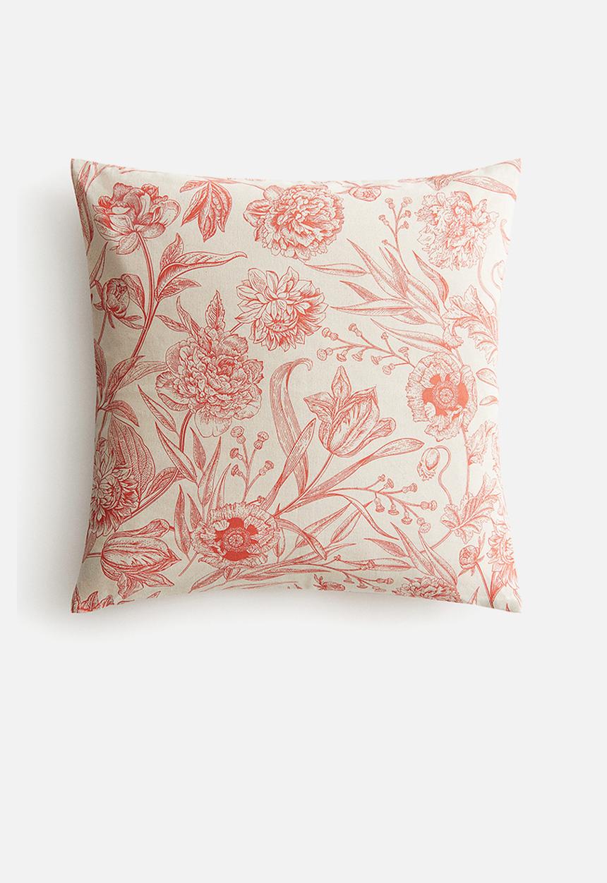 H&M - Patterned cushion cover - coral red/floral