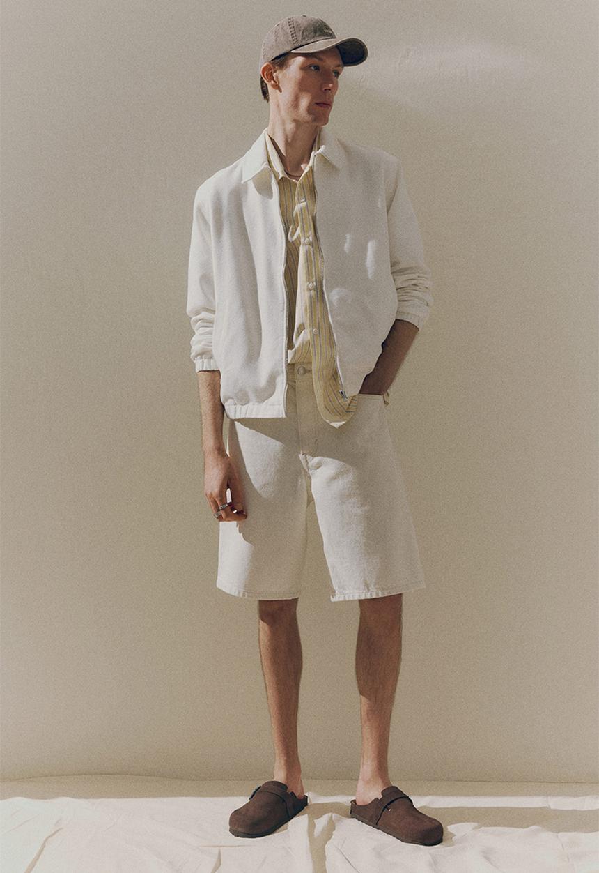 H&M - Relaxed denim shorts - cream 