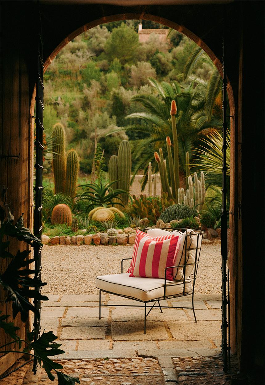 H&M - Outdoor cushion cover - red/striped 