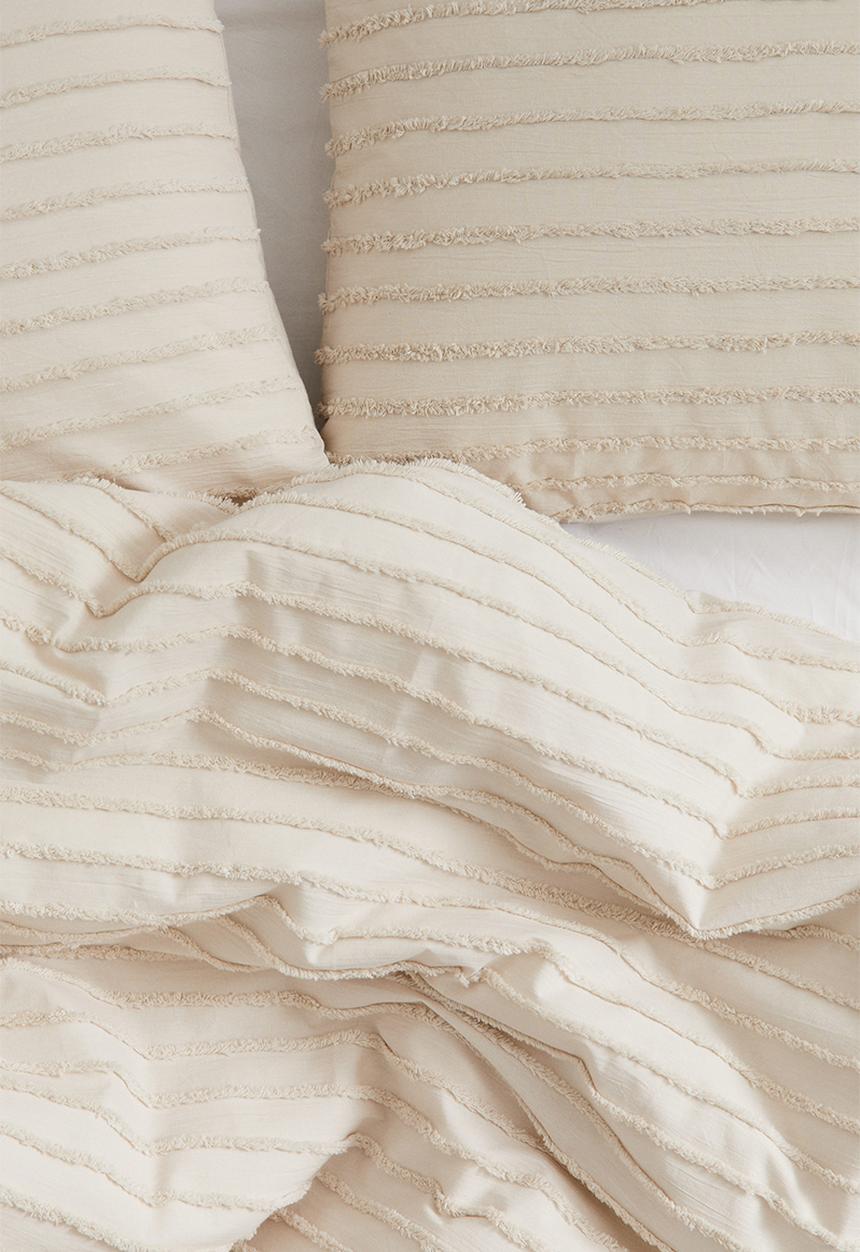 H&M - Tufted double/king duvet cover set - light beige 