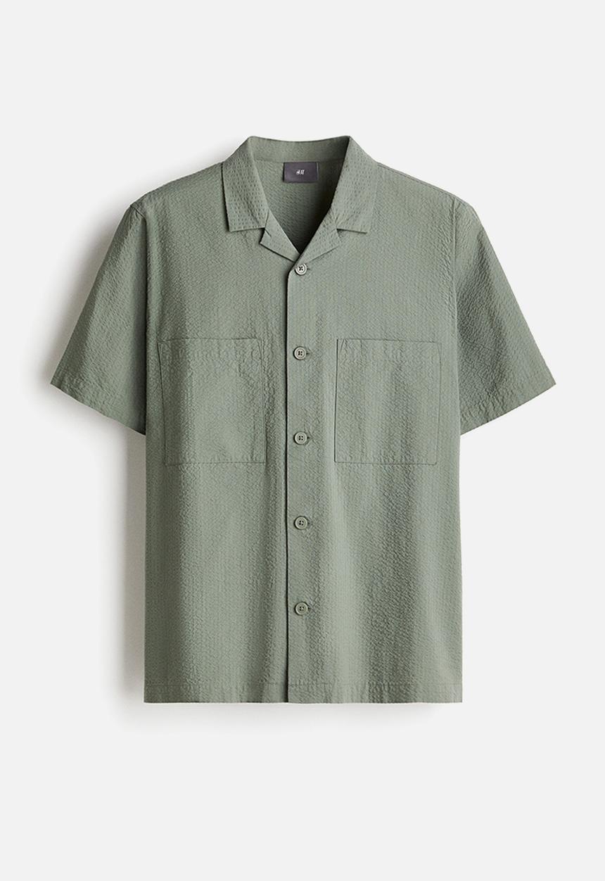 H&M - Seersucker pyjama shirt and shorts - green