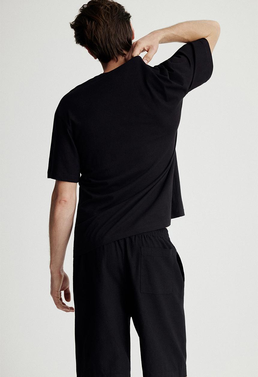 H&M - Linen-blend pyjama t-shirt and shorts - black