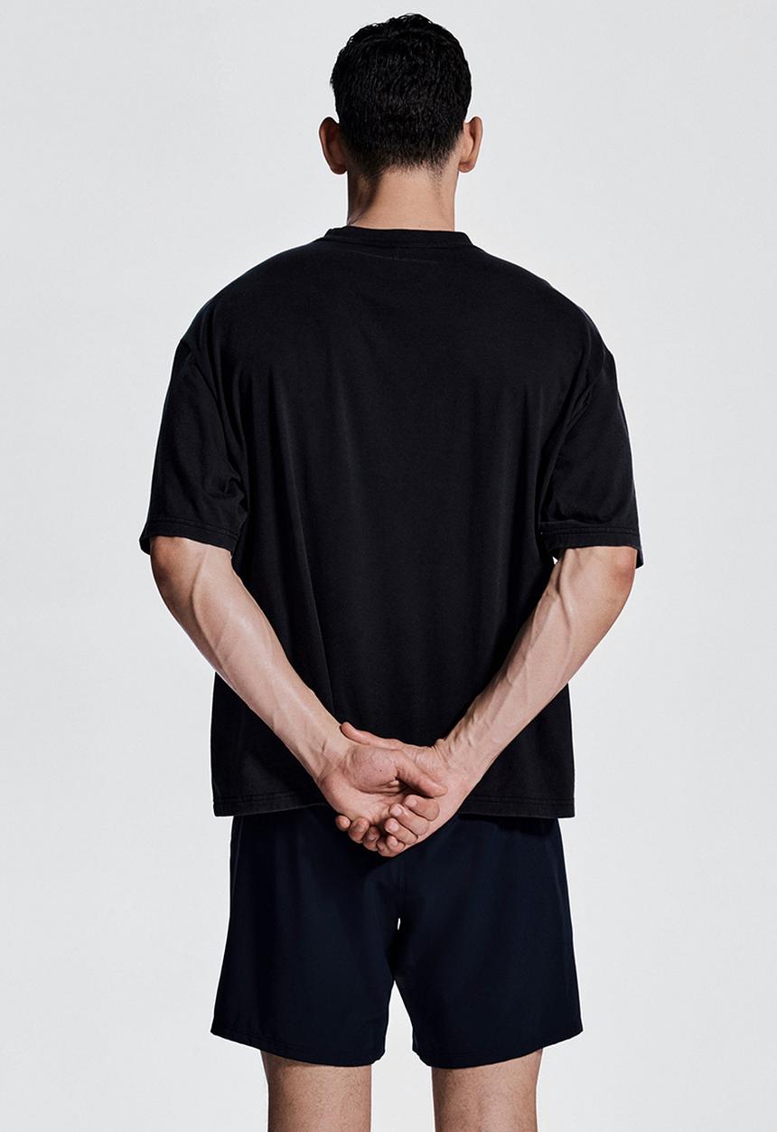 H&M - Boxy-style sports top with drymove™ - black