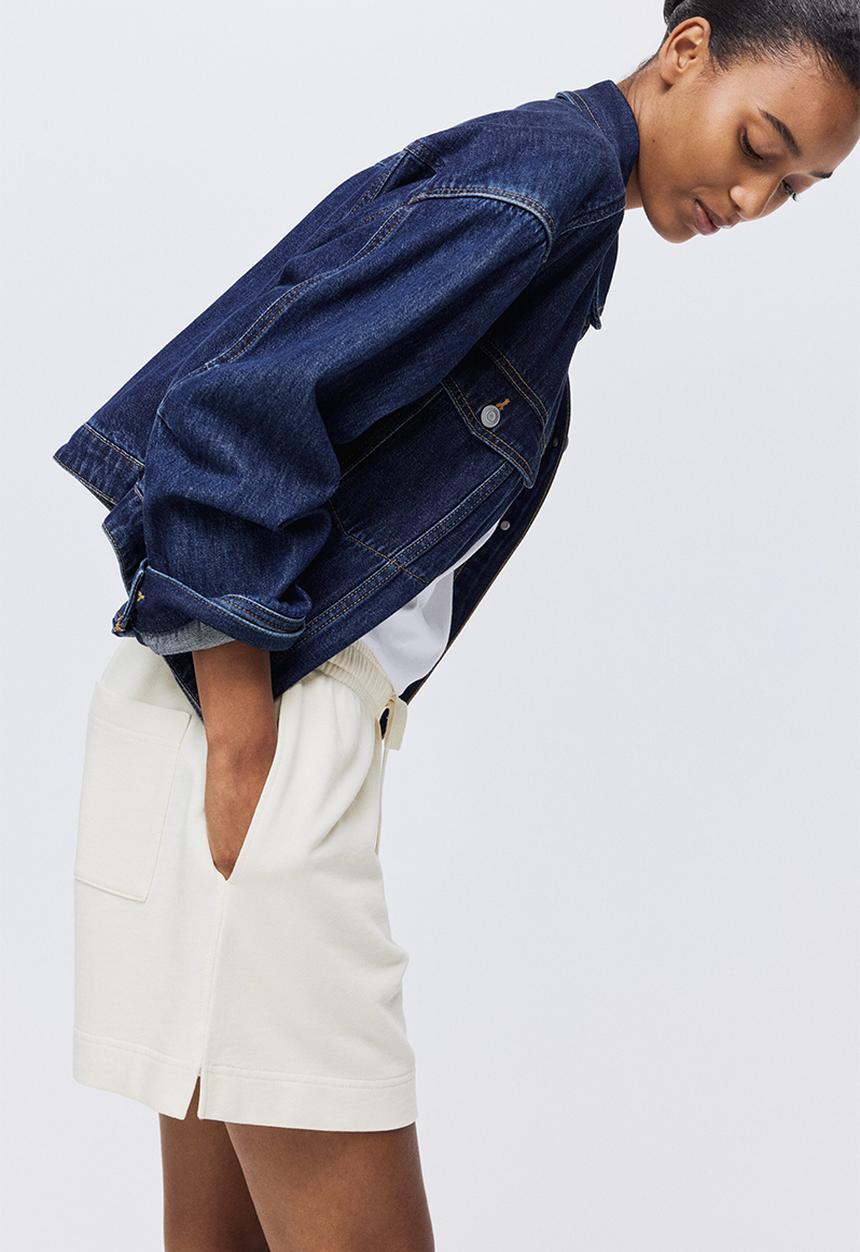 H&M - Washed cotton sweatshorts - cream