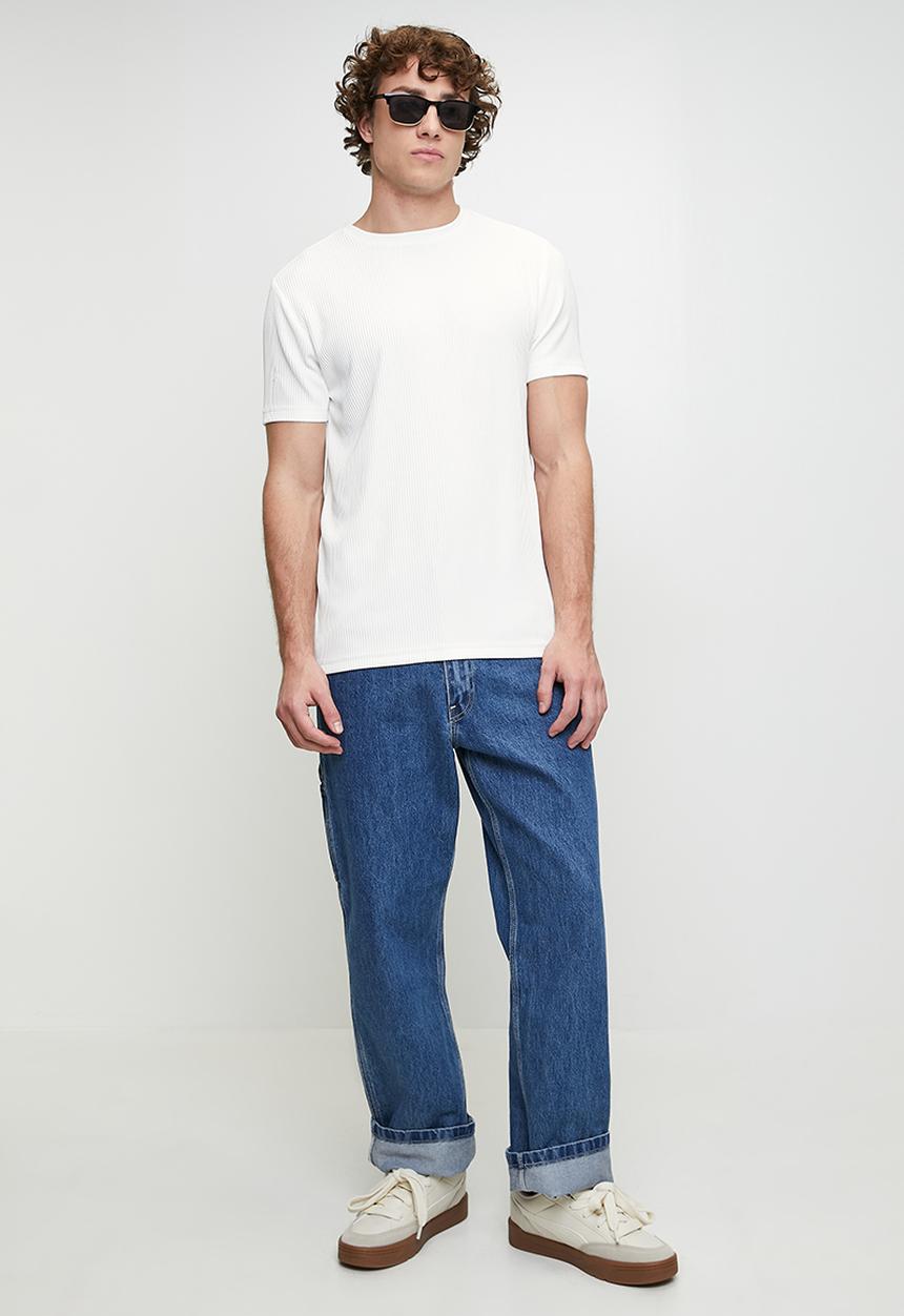 Brave Soul - Relaxed Fit Crew Neck T-Shirt - White