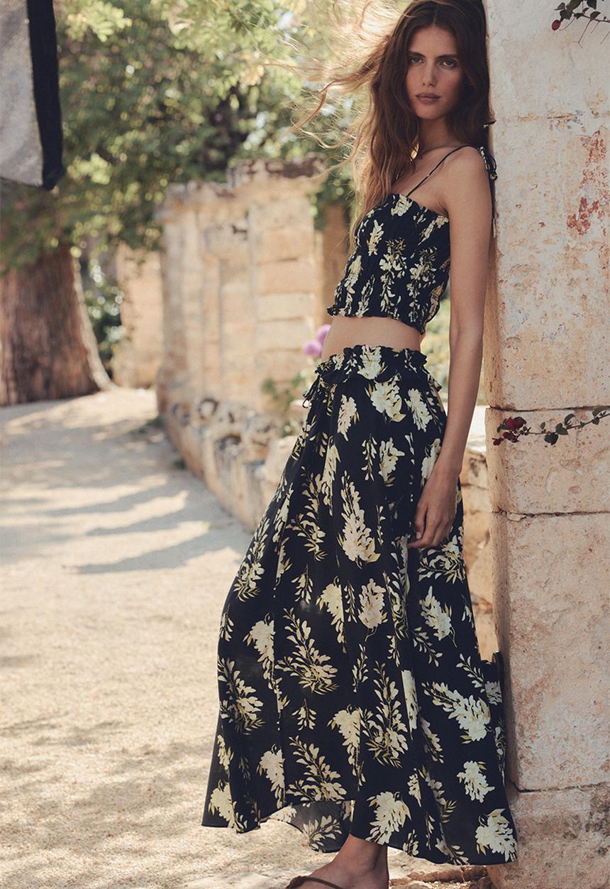 H&M - Frill-trimmed maxi skirt - black/floral 