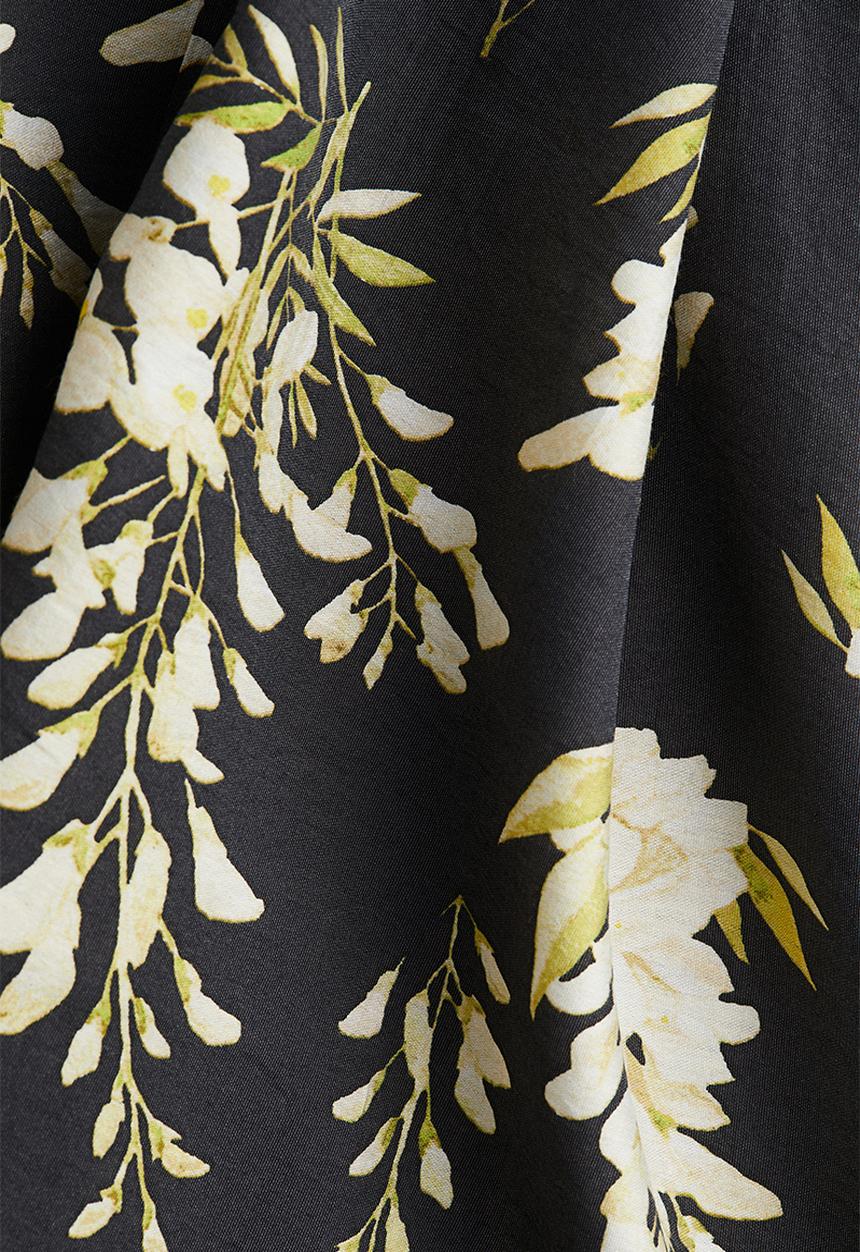 H&M - Frill-trimmed maxi skirt - black/floral 