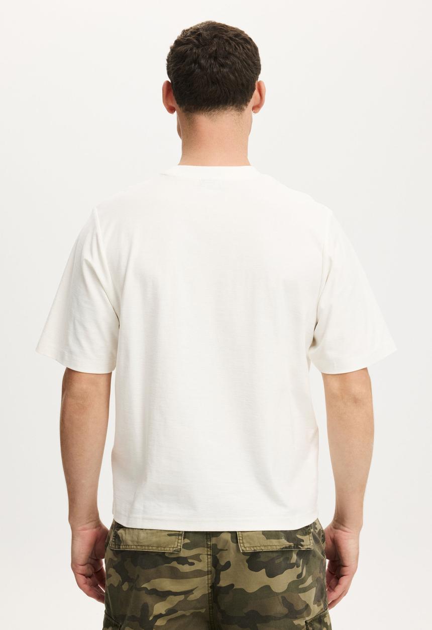 Cotton On - Cropped Fit Graphic T-shirt - White/Existance