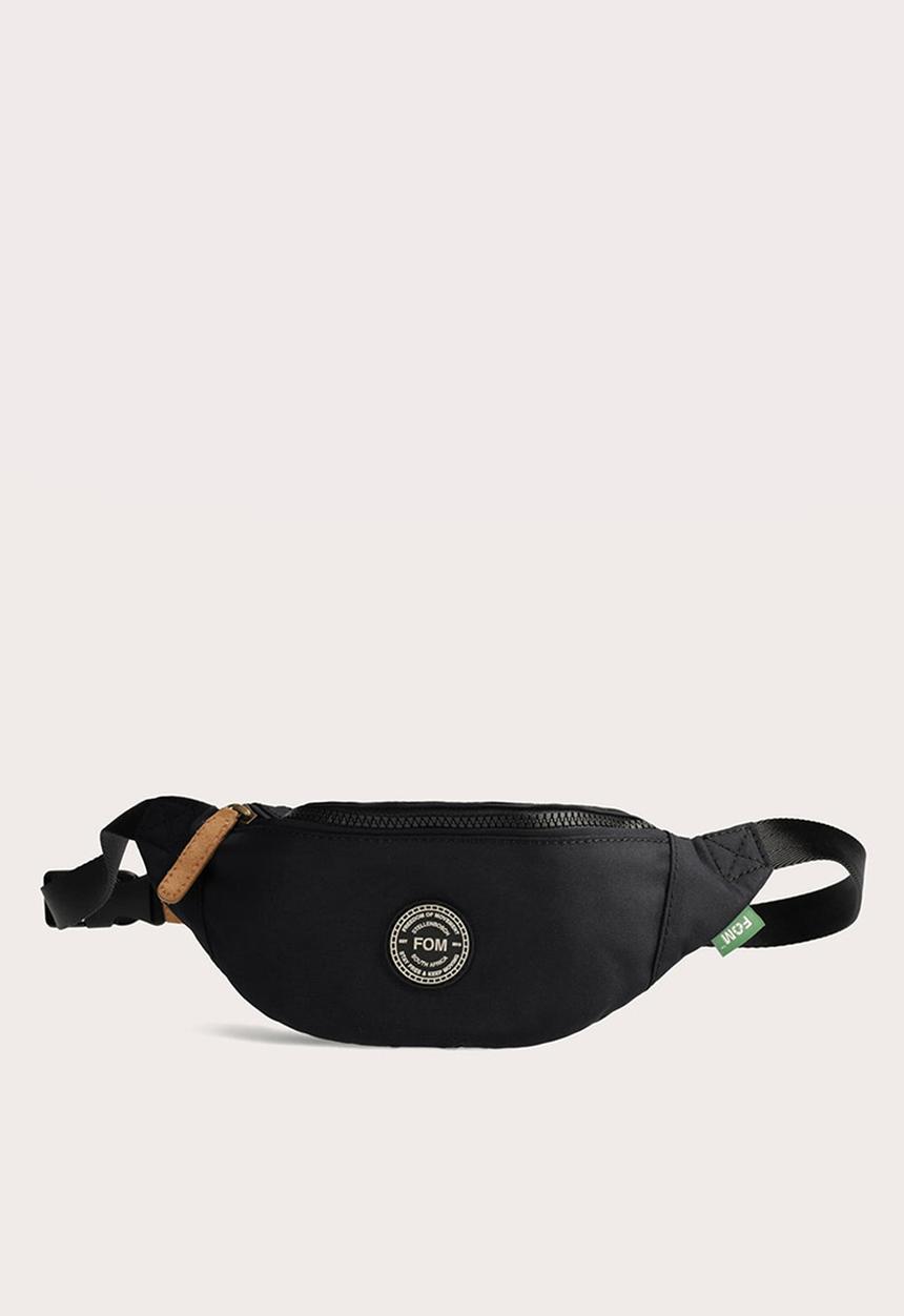 Freedom of Movement - Recycled Moonbag - Black
