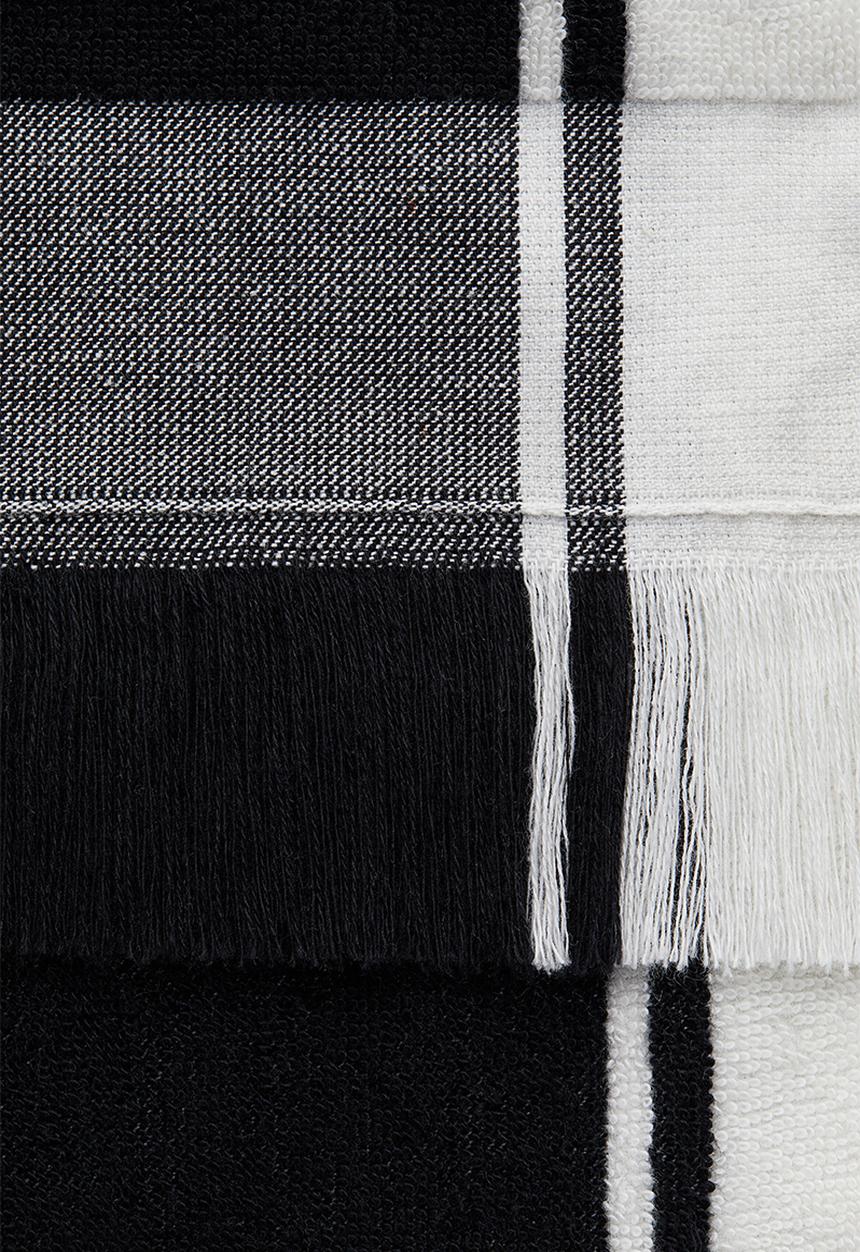 H&M - Poncho towel - black