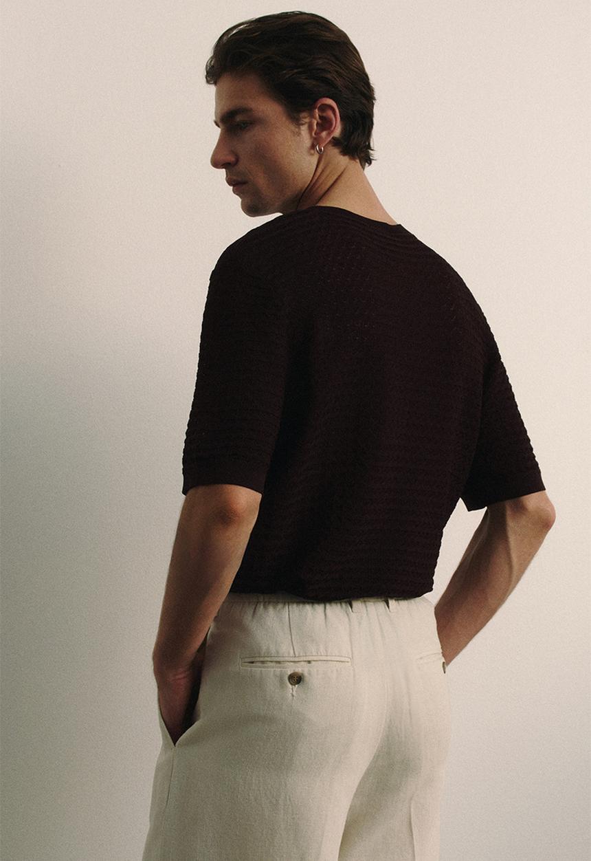 H&M - Slim fit knitted t-shirt - brown