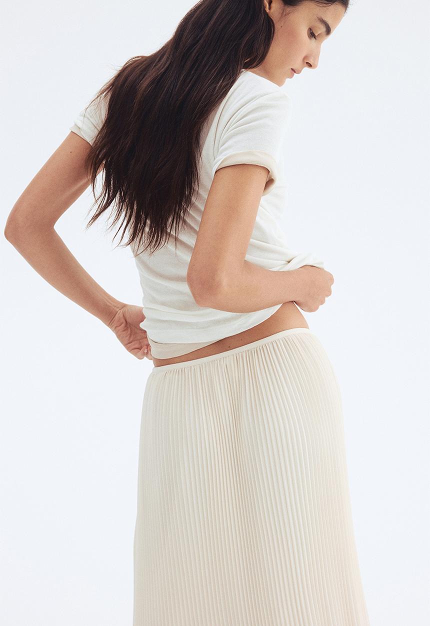 H&M - Pleated chiffon skirt - cream 