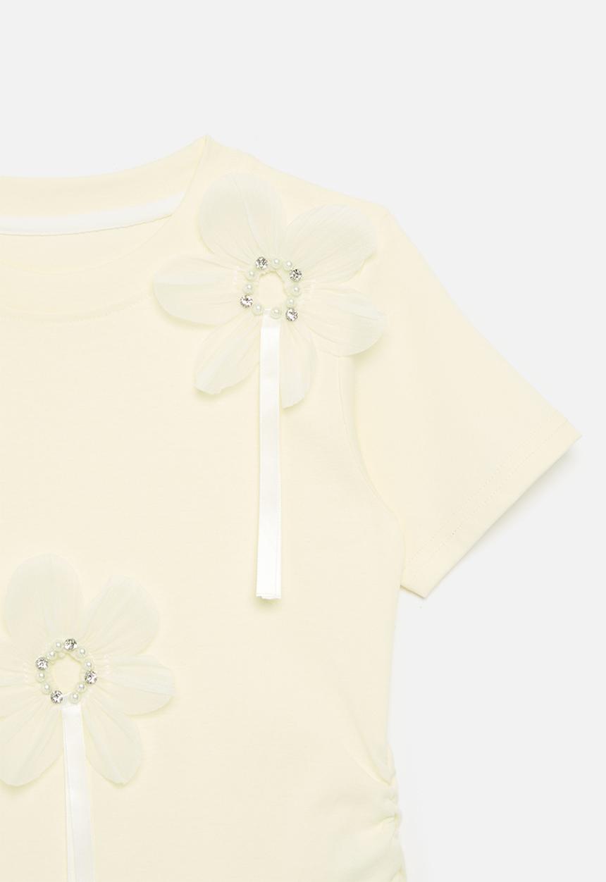 Pop Candy - 3D fabric flower top with beads and ribbon - light yellow/white