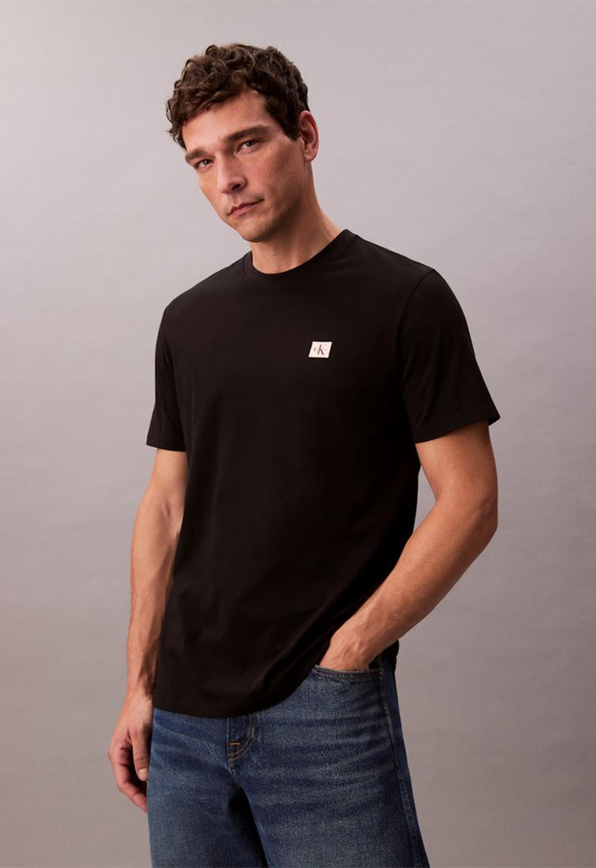 Calvin Klein - Short sleeve Badge 30S Jersey Classic Tee - Black