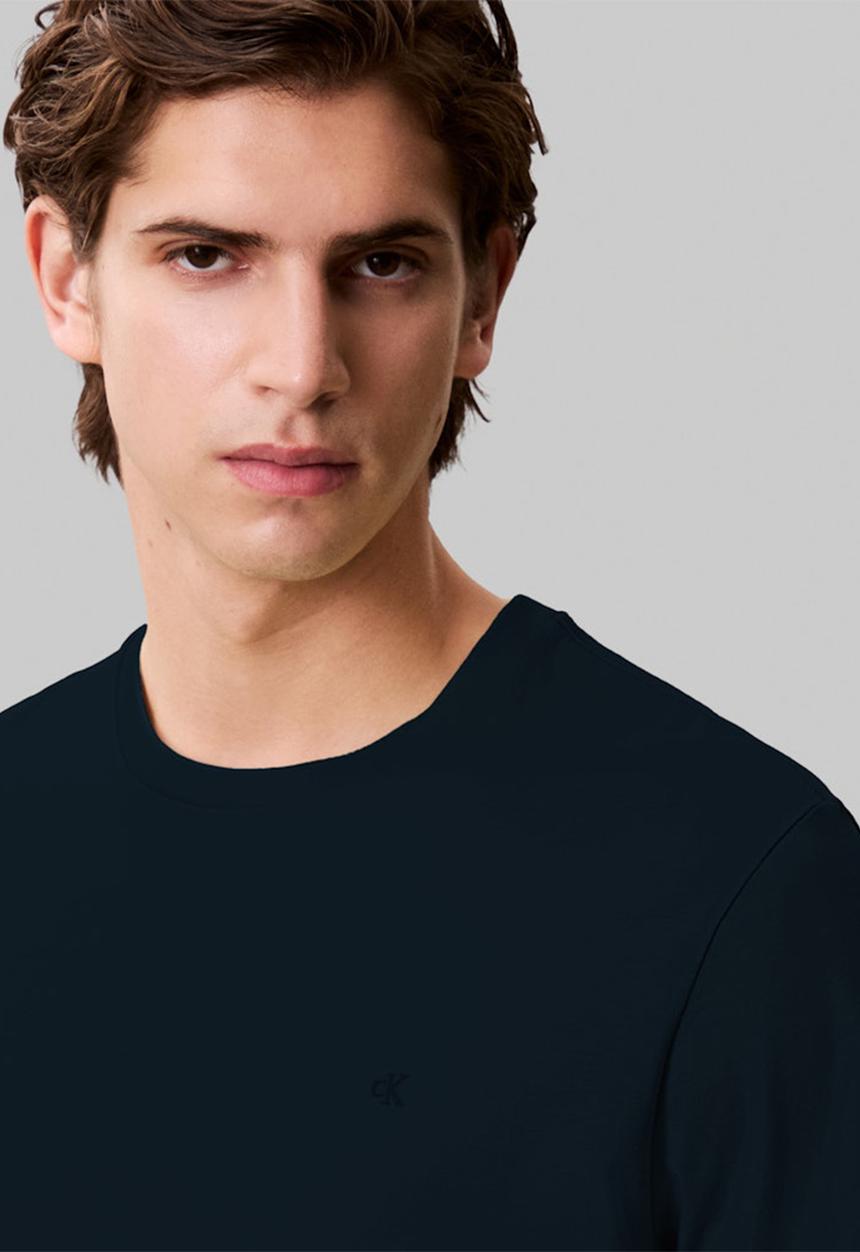 Calvin Klein - Short sleeve Smooth Cttn Solid Crewnk Tee - Dark Sapphire