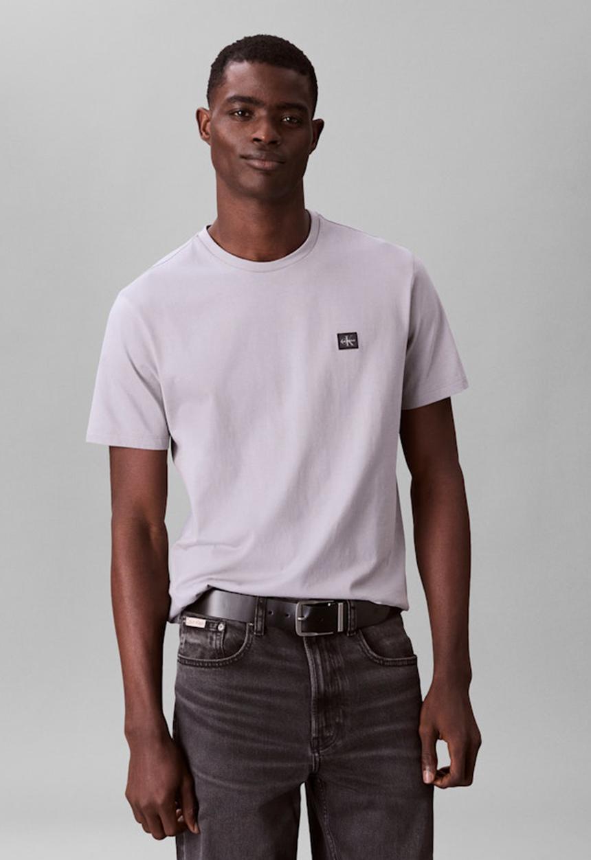 Calvin Klein - Short sleeve Badge 30S Jersey Classic Tee - Formal Grey
