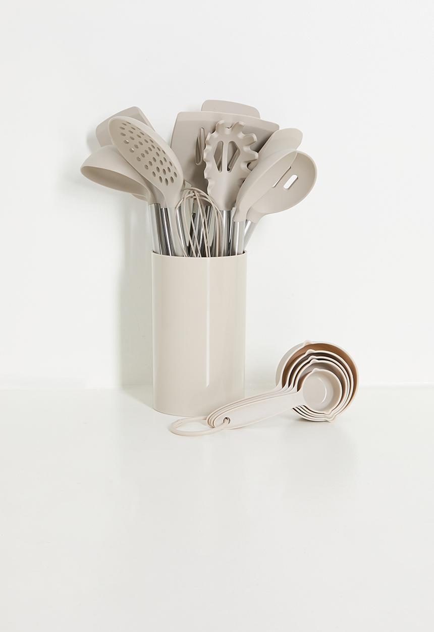 Maisonware - 22pc Utensil set with holder - Light grey