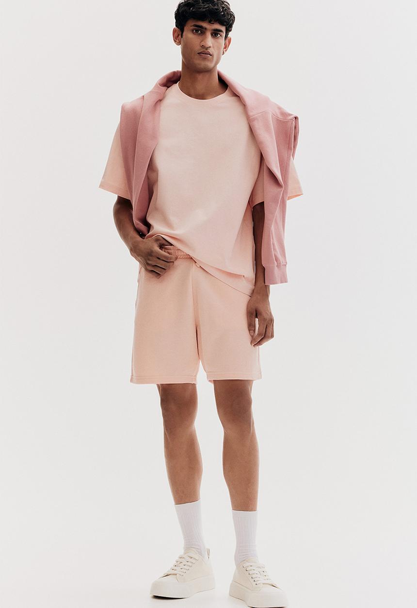 H&M - Regular fit sweatshorts - peach pink