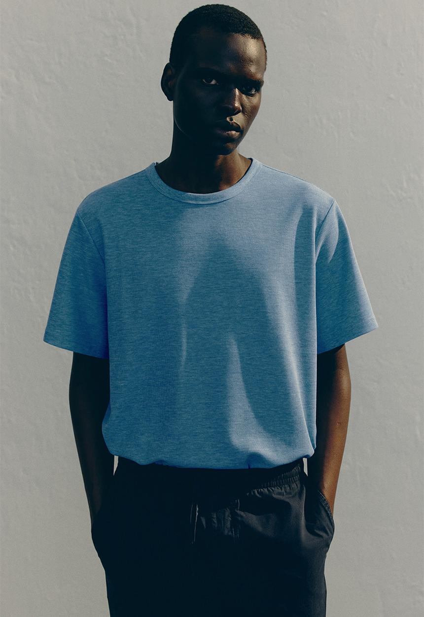 H&M - Regular fit waffled T-shirt - light blue