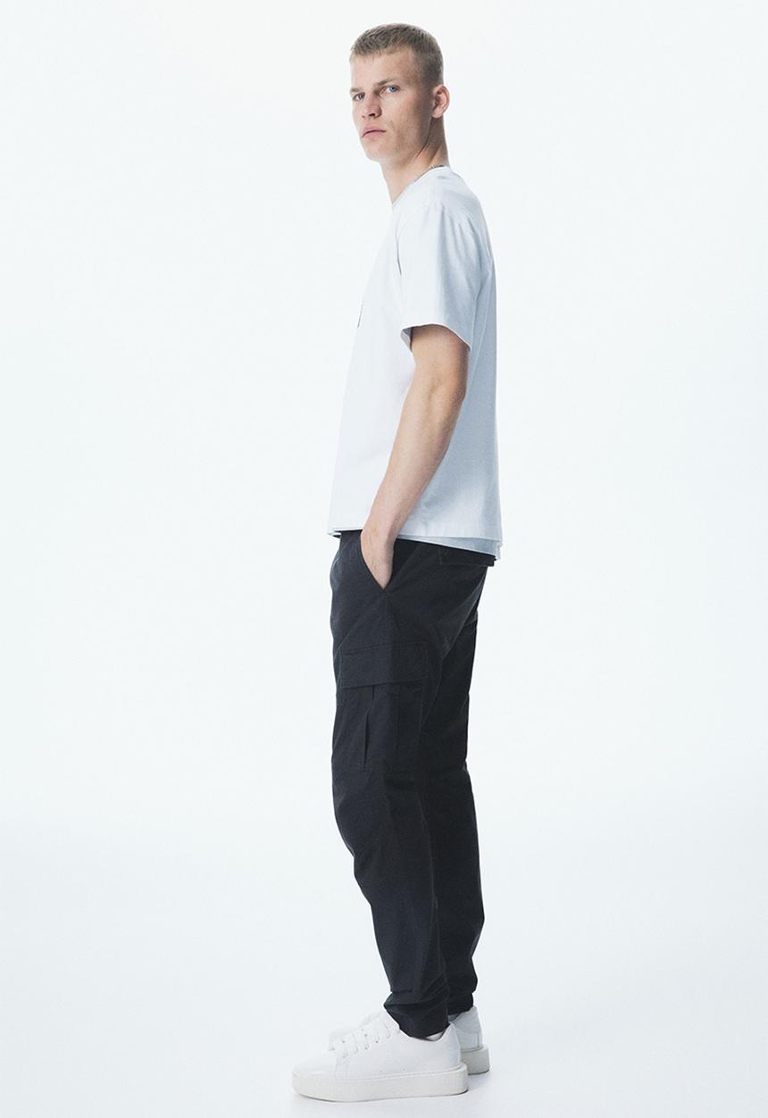 H&M - Slim fit cargo trousers - dark grey
