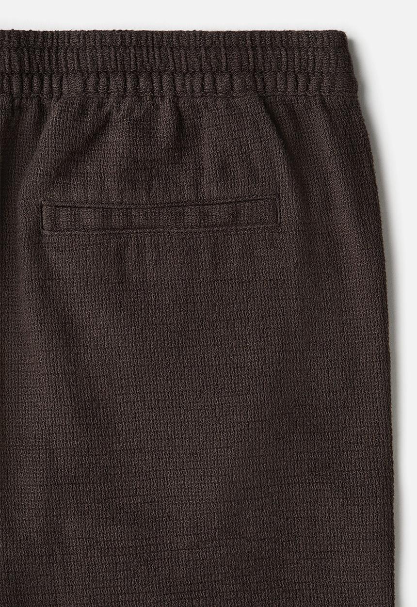 H&M - Regular fit woven shorts - dark brown
