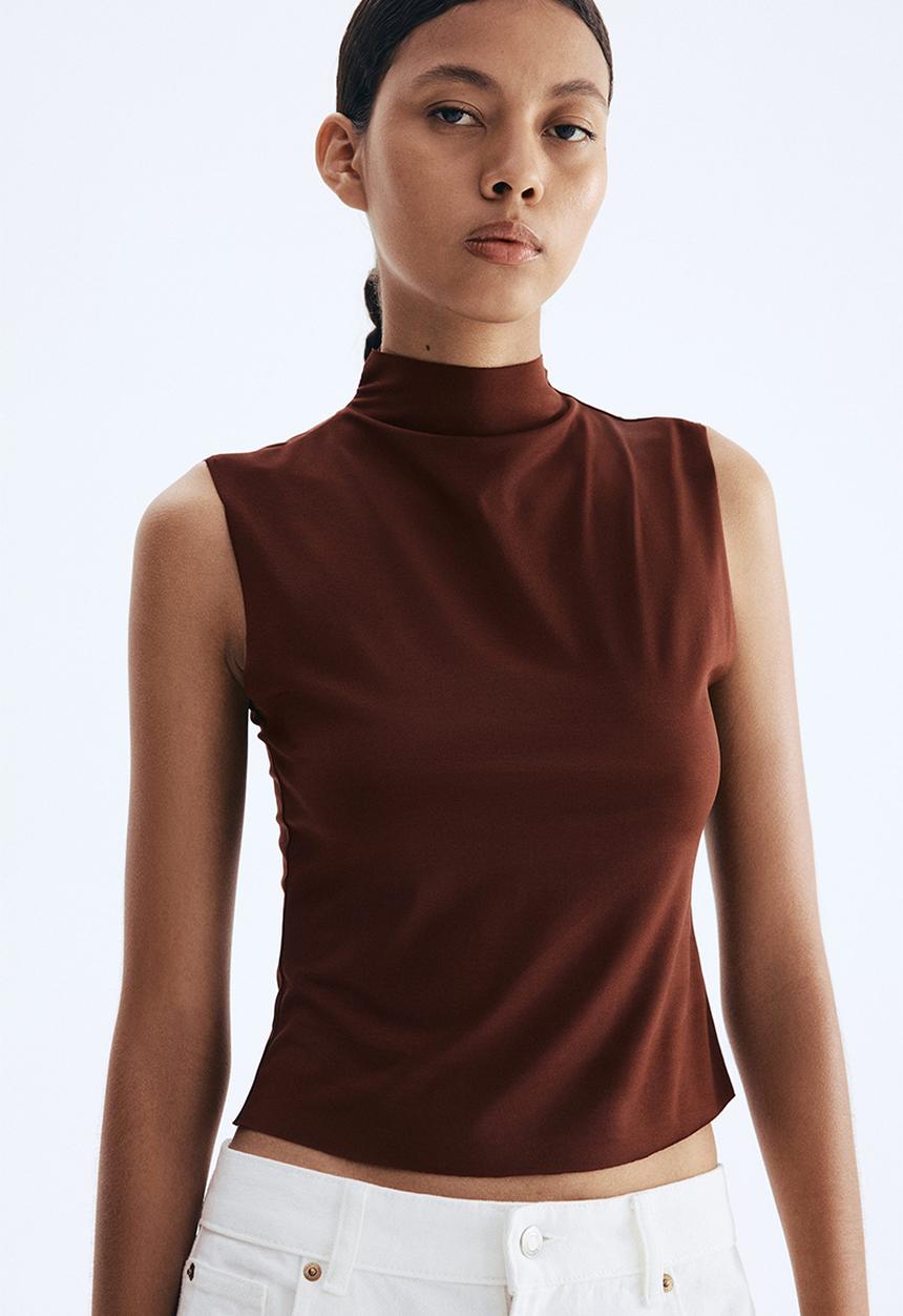 Sleeveless turtleneck top - dark brown - 1293315001