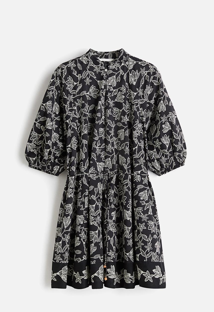 H&M - Tie-belt dress - black/floral 