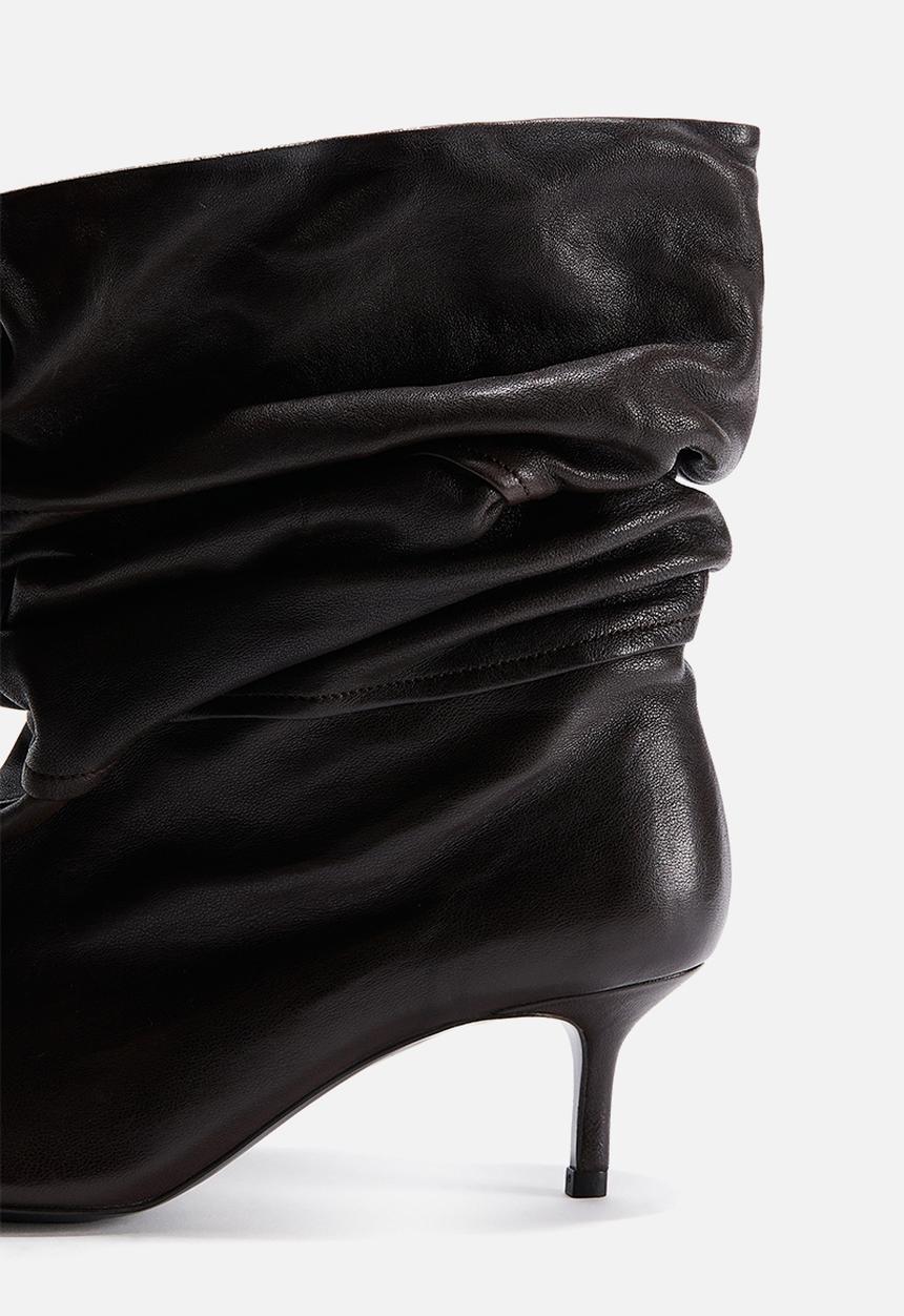 H&M - H&M Studio: Heeled leather boots - dark brown