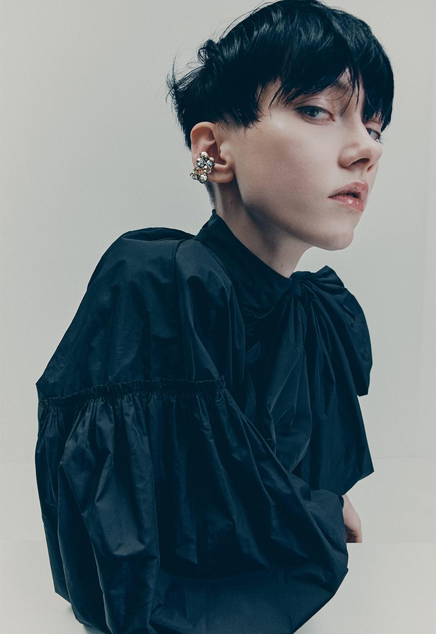 H&M - H&M Studio: Rhinestone ear cuff -  silver-coloured