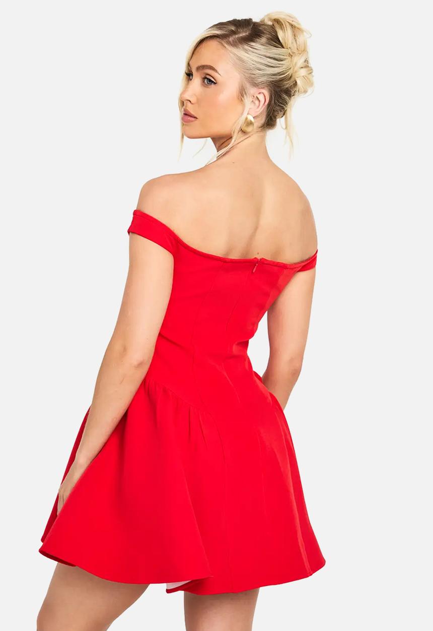 boohoo - Bardot structured volume skater mini dress - red