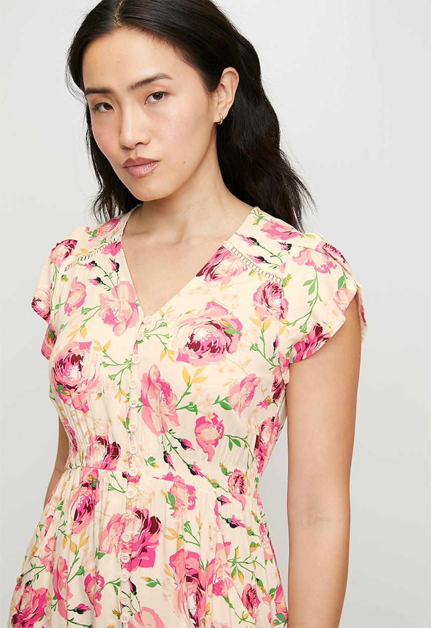 Stella Morgan - Cap flutter sleeve floral print midid dress with ladder lace detail  - pink multi floral