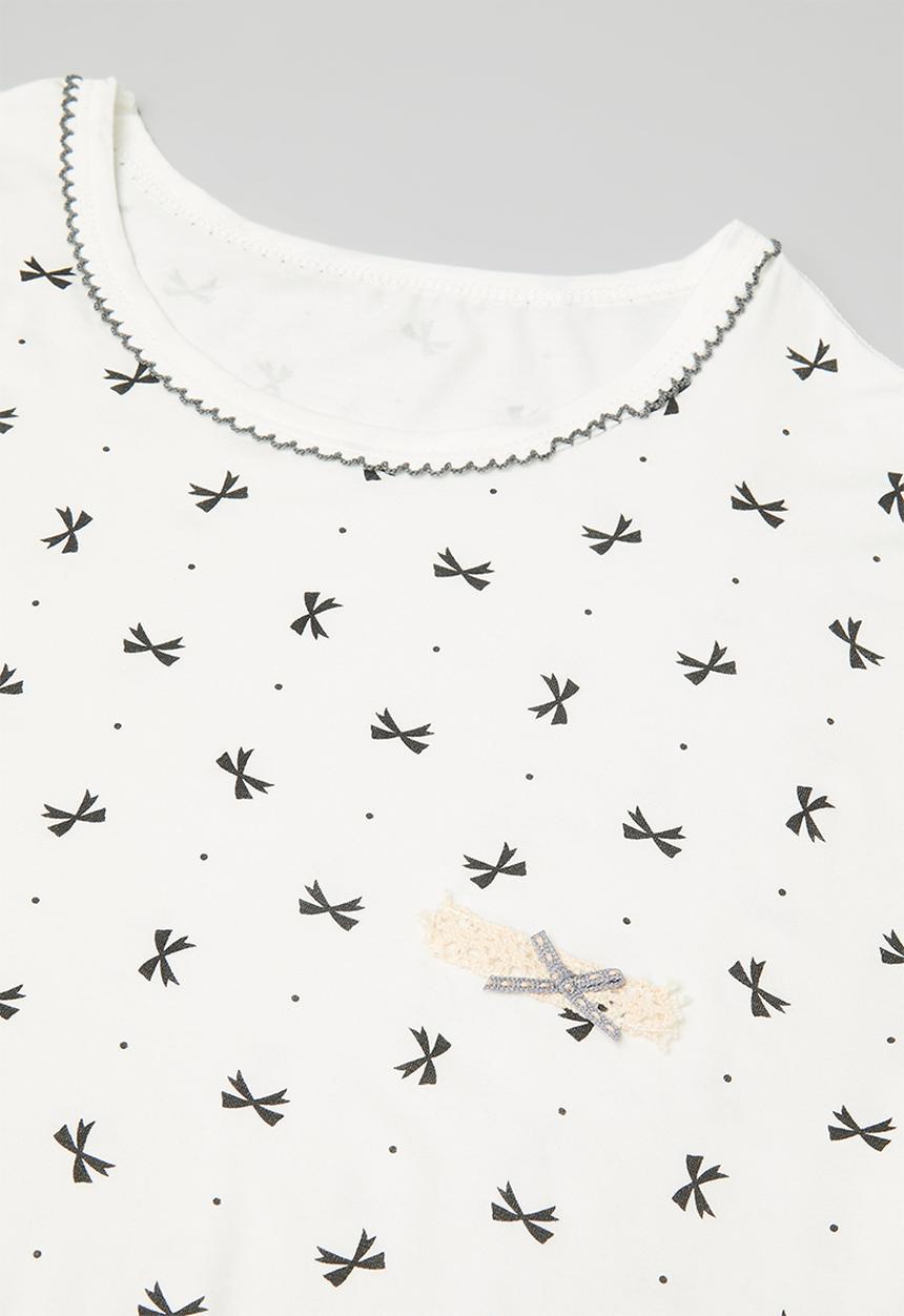 Pop Candy - Shell stitch neckline pj top with shorts- white/bow aop