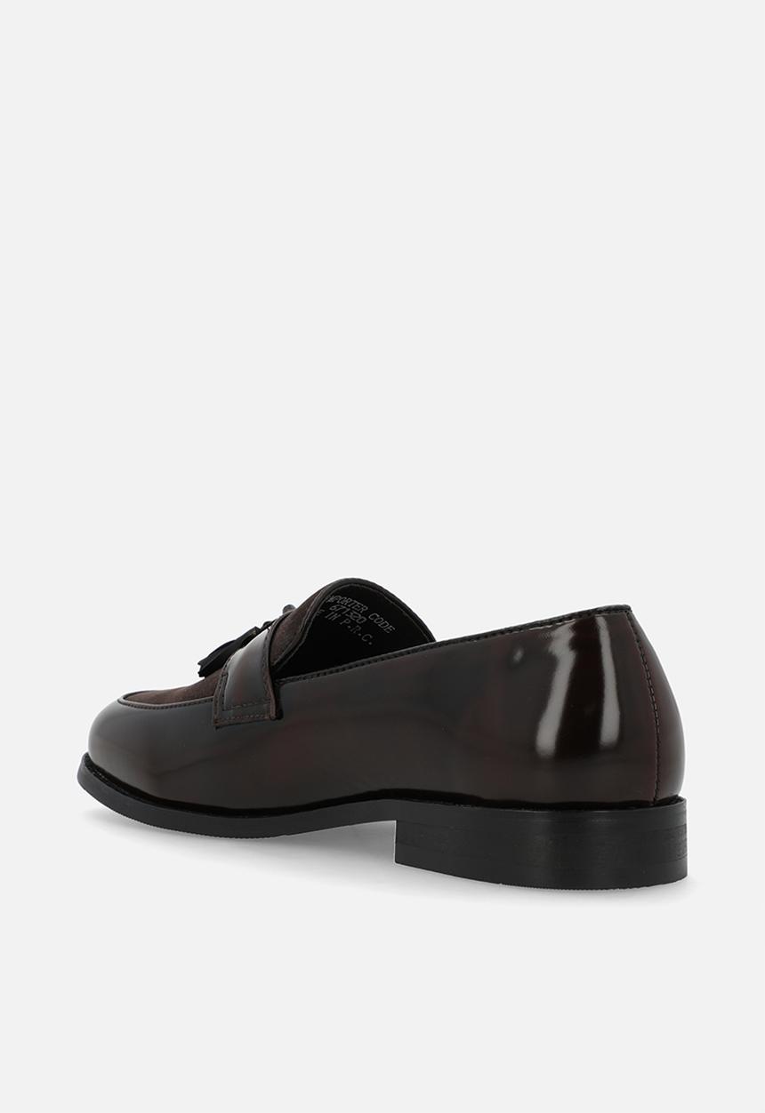PC -  Tassel Slip on - Brown