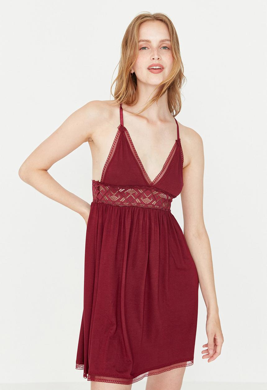 Trendyol - Viscose lace nightgown - bordeaux