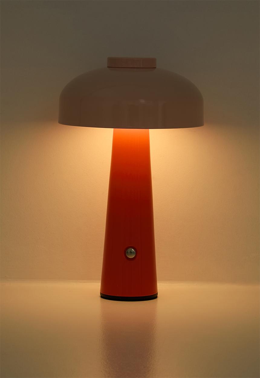 Arc + hue - Poppy Rechargeable LED Lamp - Pink
