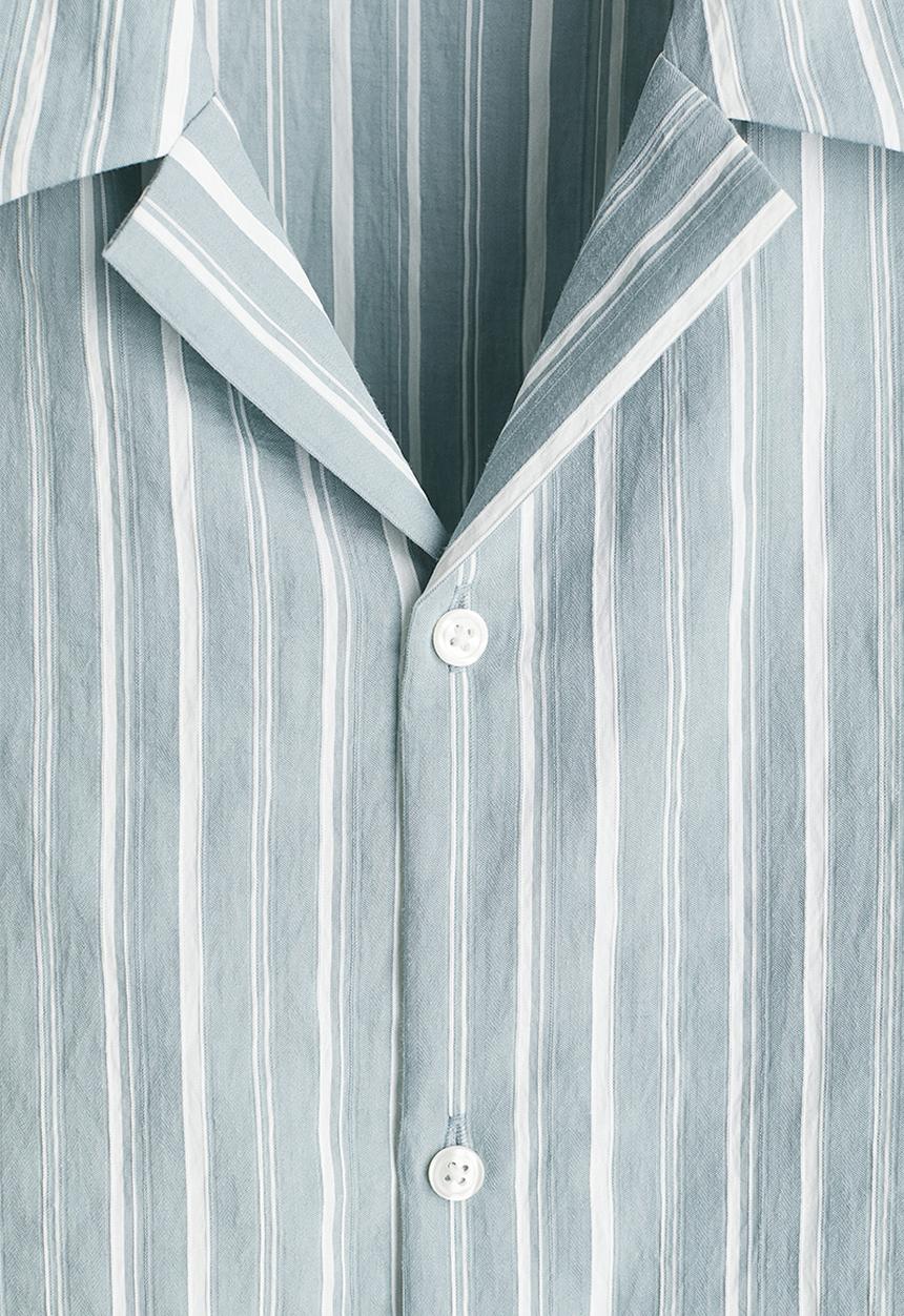 H&M - Regular fit lyocell-blend resort shirt - turquoise/striped