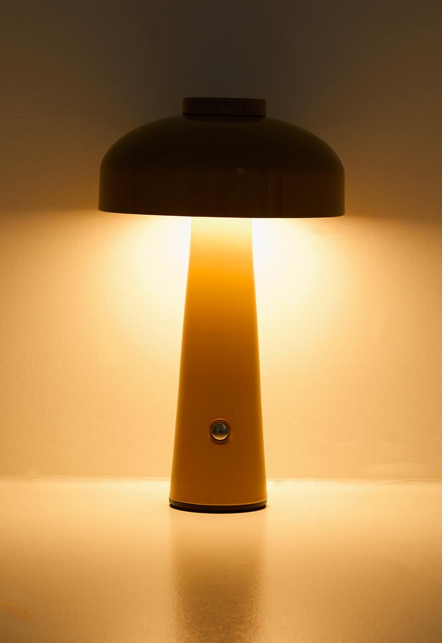 Arc + hue - Poppy Rechargeable LED Lamp - Mustard
