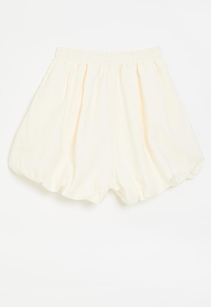 Pop Candy - Bubble shorts with slanted inset pockets - cream