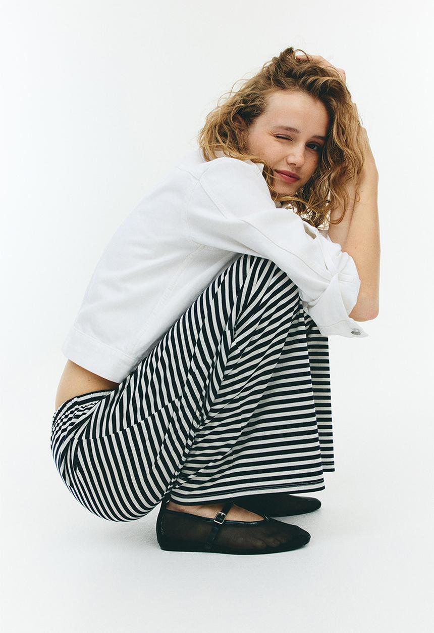 H&M - Straight drawstring trousers - navy blue/striped