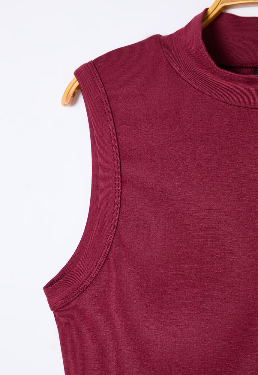 Trendyol - Stretchy Fitted Knitted Blouse - Burgundy