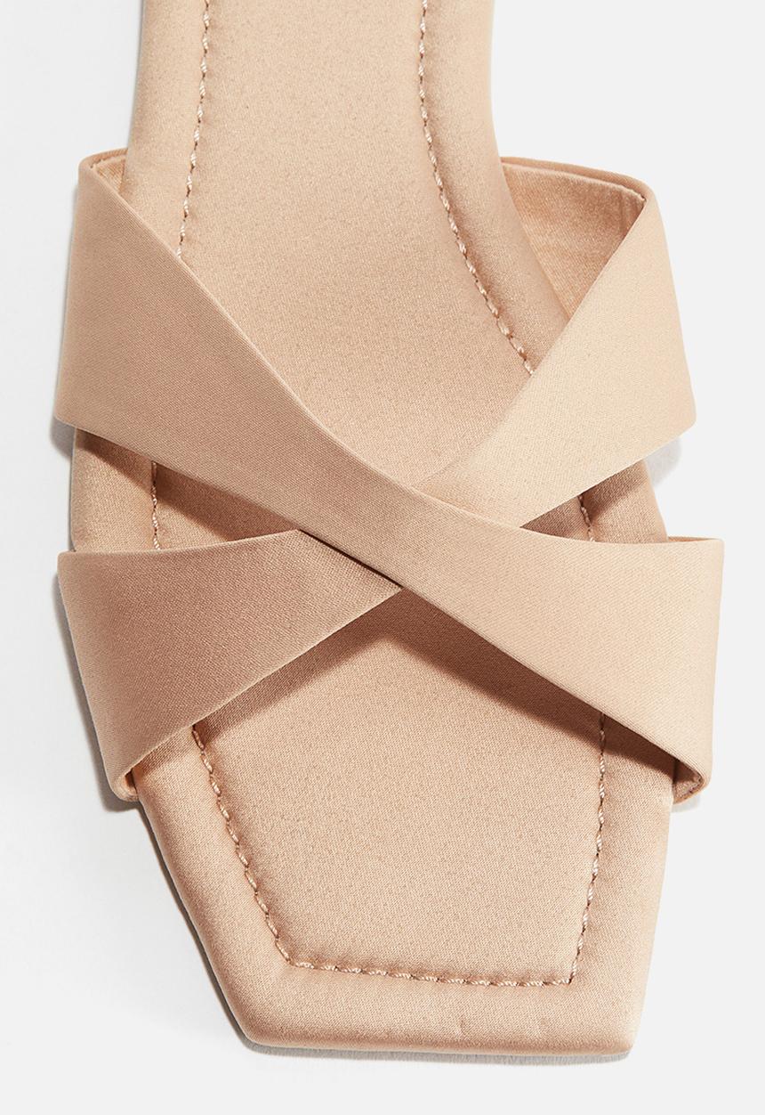 H&M - Crossover-strap sandals - peach pink