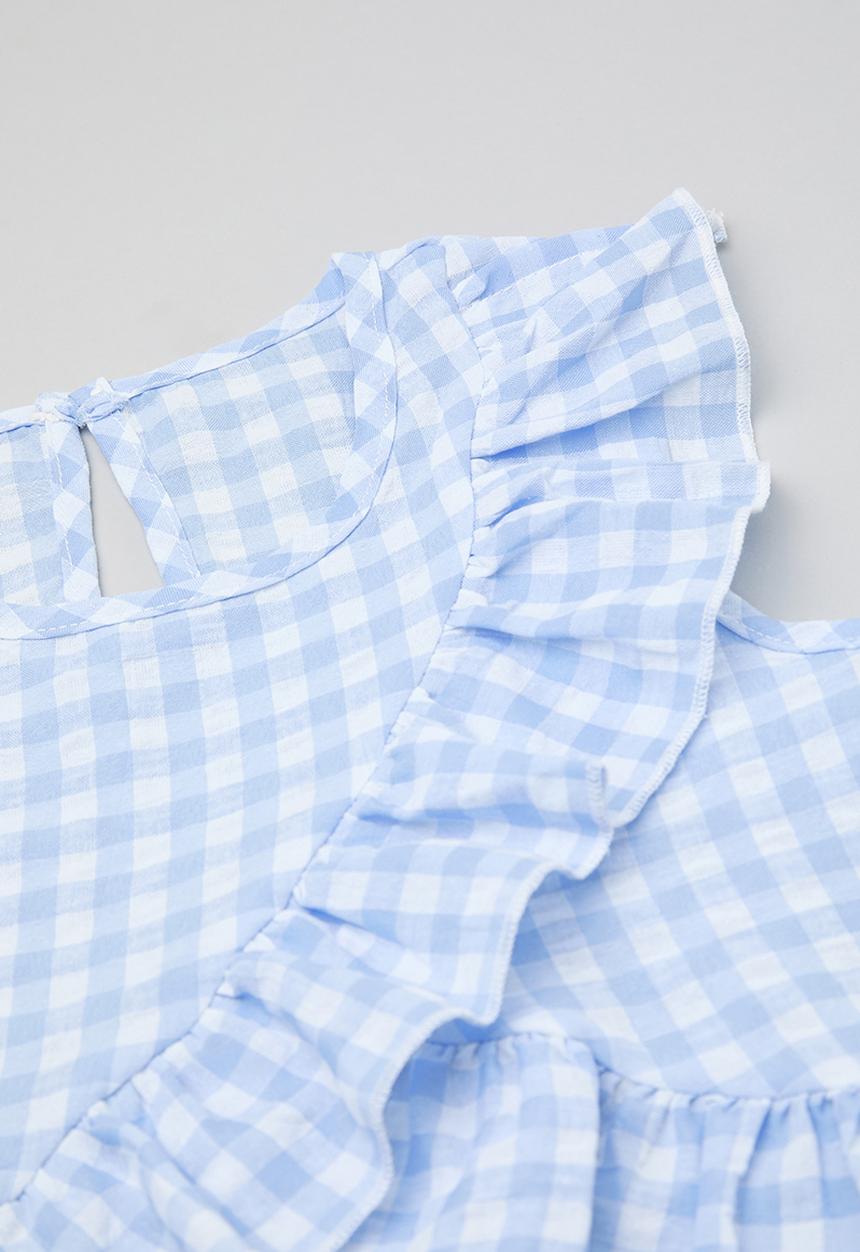 Pop Candy - Diagonal ruffle top with scallop hem shorts - light blue gingham/white