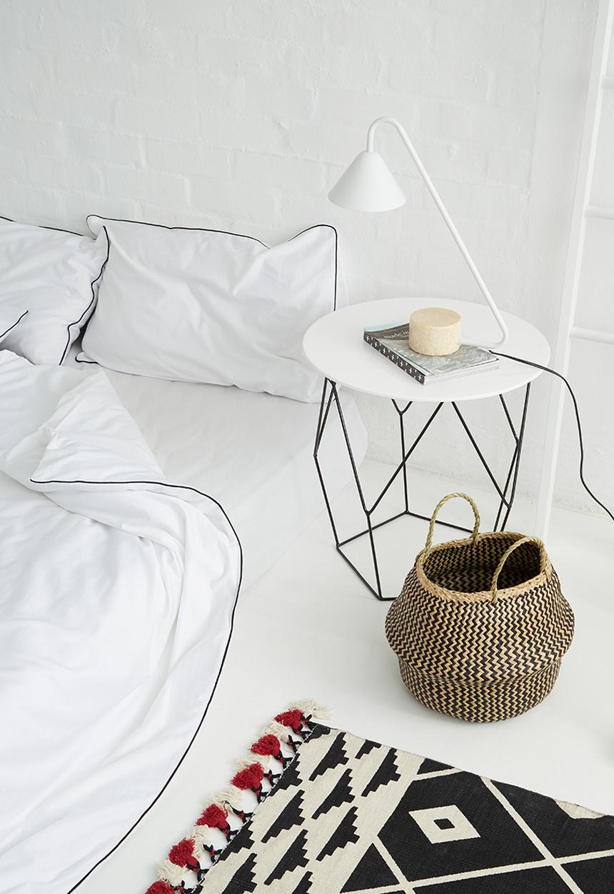 Sixth Floor - Black piping cotton duvet set