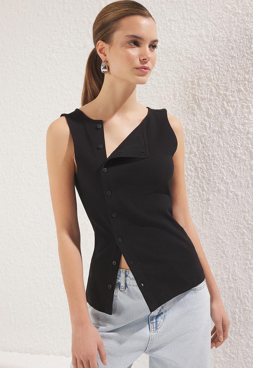 Trendyol - Button Asymmetrical Fitted/Slim Fit Ribbed Stretch Knit Blouse - Black