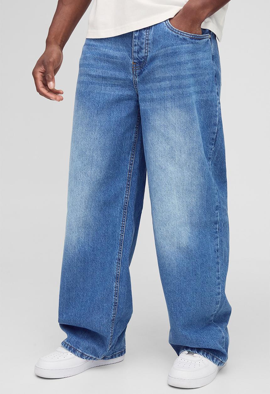 boohooMAN - Baggy Rigid Jean in Light Blue - Light Blue